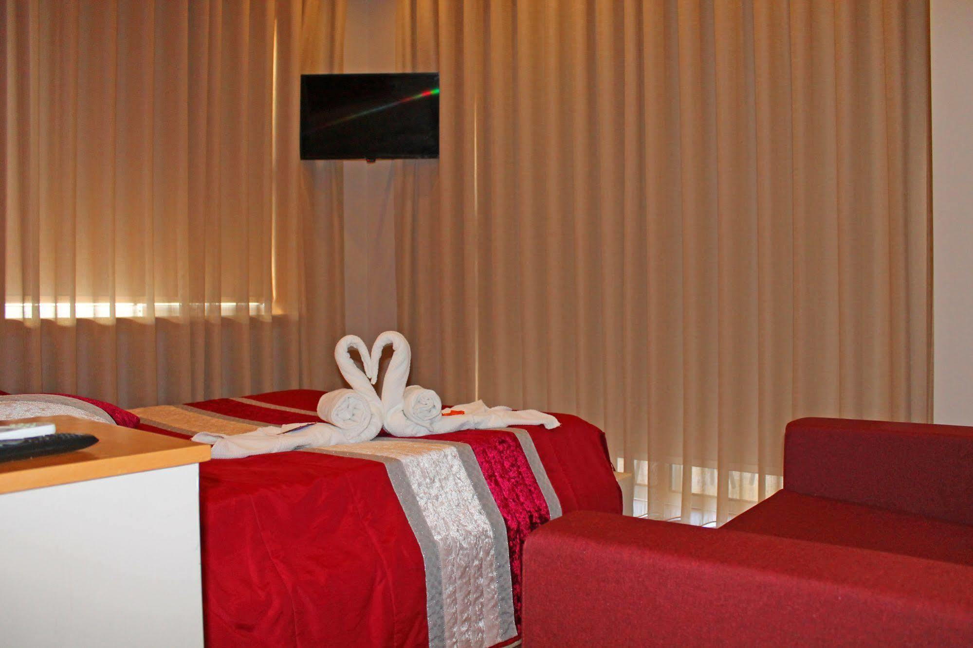 Monte Carlo Love Oporto Extérieur photo
